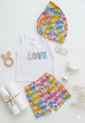 Ensemble Bébé Fille 3 Pièces LOVE – Débardeur, Short et Bandana Coloré