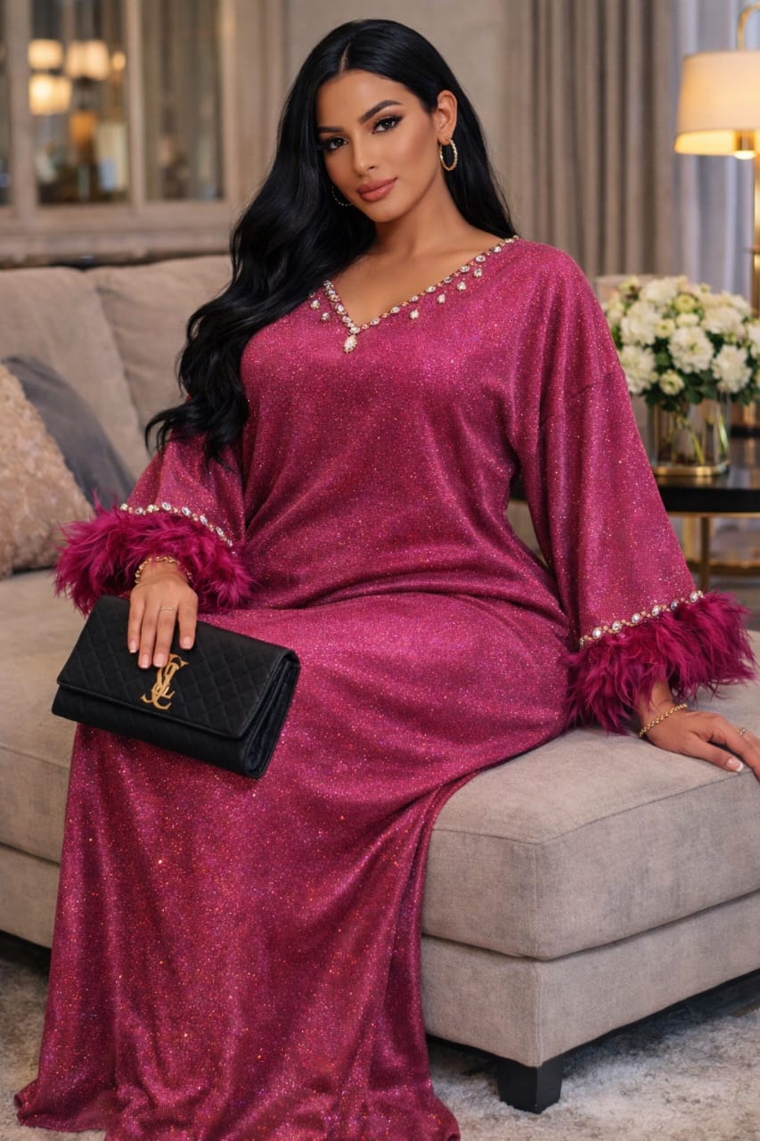 Robe Longue de Soirée Élégante Brillante – Col V Perlé & Manches à Plumes Oversize